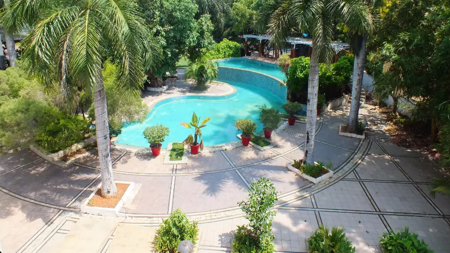 Poolside Lawns